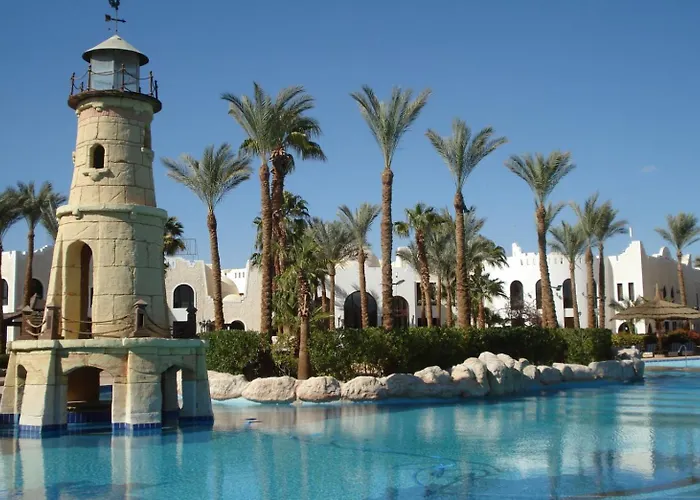 Club El Faraana Reef Resort 4*