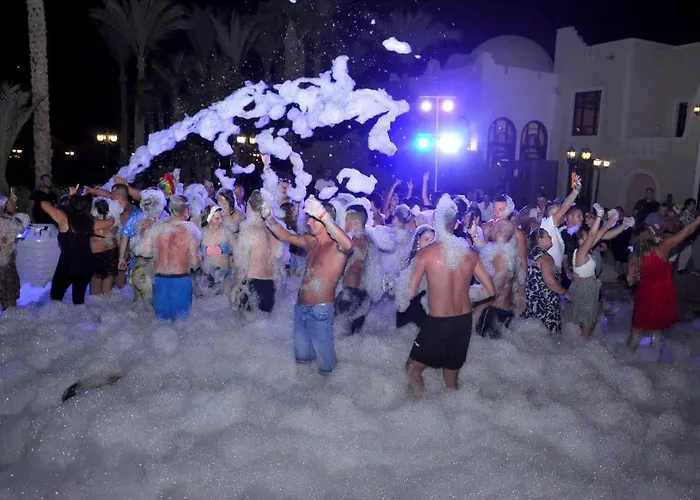 Club El Faraana Reef 4*